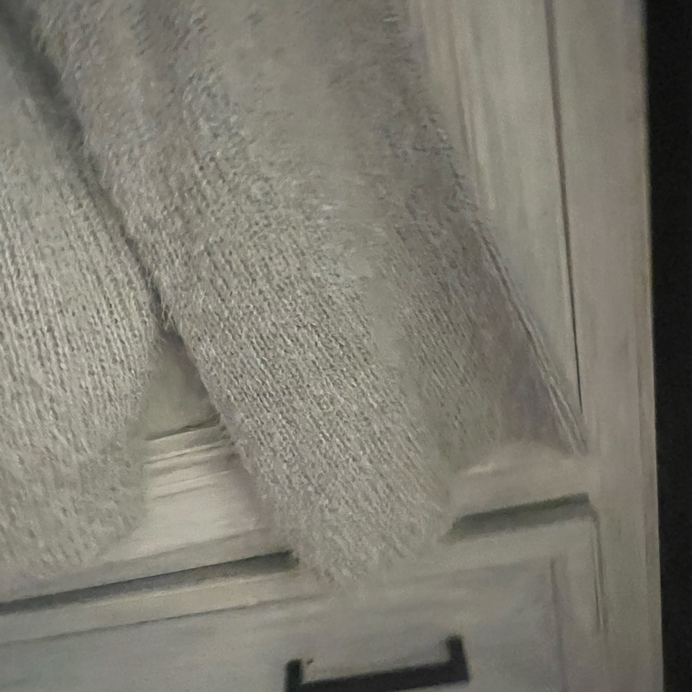 Boutique Vestique Grey Chunky Knit Fuzzy Mock Turtleneck‎ Sweater - Picture 4 of 6